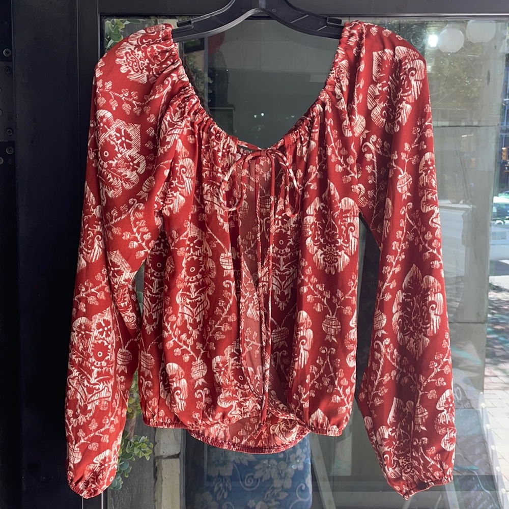 Tie front top